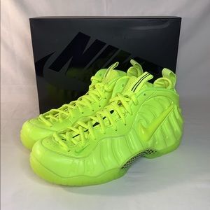 Nike Air Foamposite Pro ‘Volt’